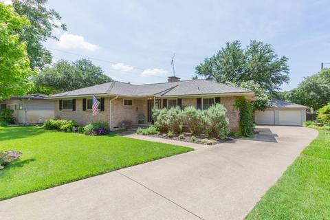 809 James Dr, Richardson, TX 75080