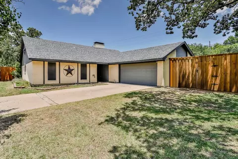 1102 Strawn Ct, Flower Mound, TX 75028