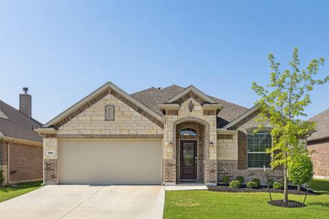 1668 Victoria Dr, Fort Worth, TX 76131