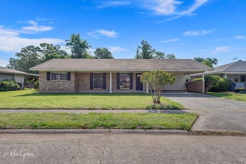 2020 Brent St, Bossier City, LA 71112