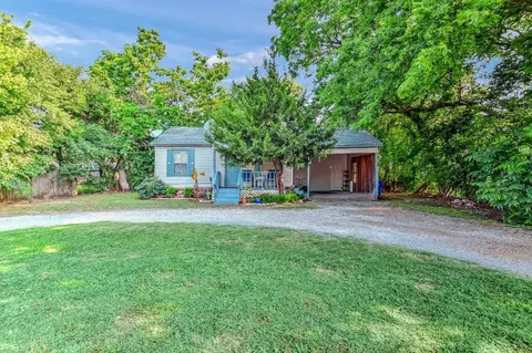 556 W Van Alstyne Pkwy, Van Alstyne, TX 75495
