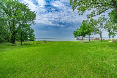 1095 Rs County Road 3400, Emory, TX 75440