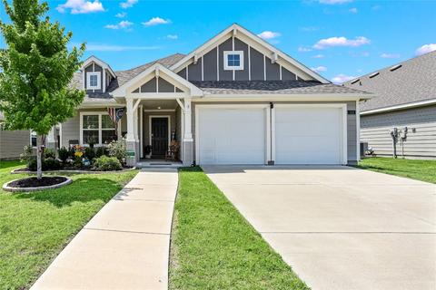 122 Spring Creek Ln, Terrell, TX 75160