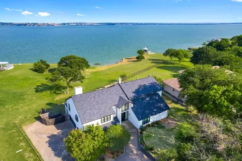 508 Point Royal Dr, Rockwall, TX 75087