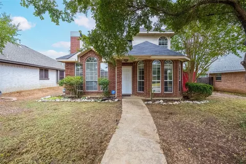 1472 Apenzell Ln, Lewisville, TX 75067