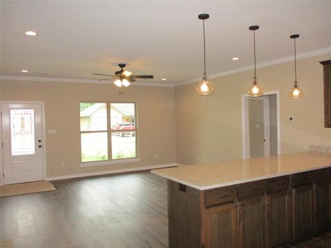 145 Pine St, Emory, TX 75440 photo 4
