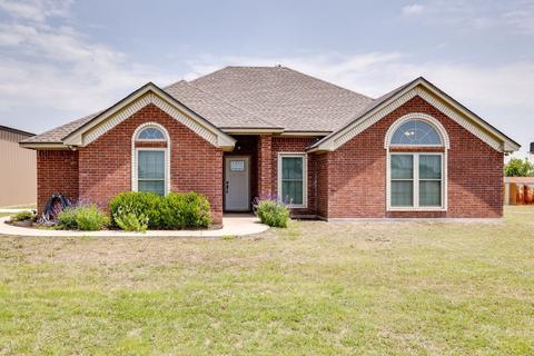 163 Heritage Creek Dr, Rhome, TX 76078