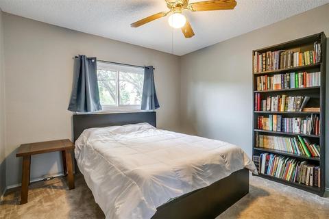 208 Springridge Ln, Euless, TX 76039 photo 22