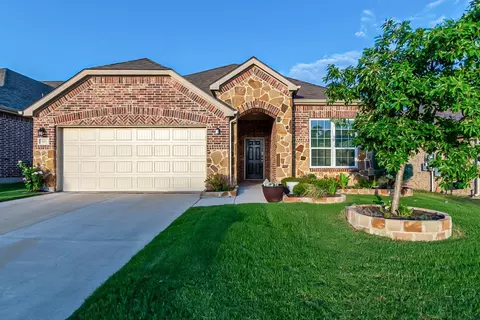 601 Windward Dr, Little Elm, TX 75068