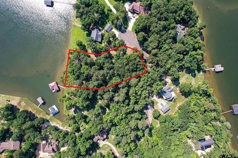 000 Maple Dr, Scroggins, TX 75480