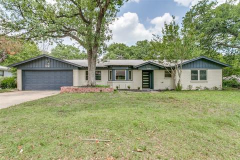 709 Monette Dr, Bedford, TX 76022