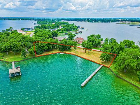 2111 Lake View Lndg, Corsicana, TX 75109