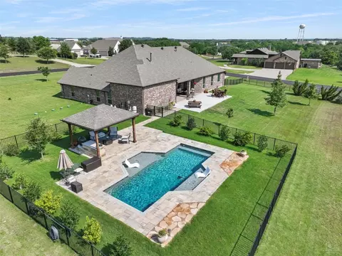 159 Stone Crossing Dr, Aledo, TX 76008 photo 2