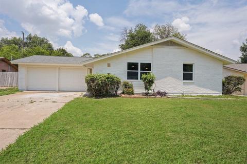 1903 Durham St, Irving, TX 75062