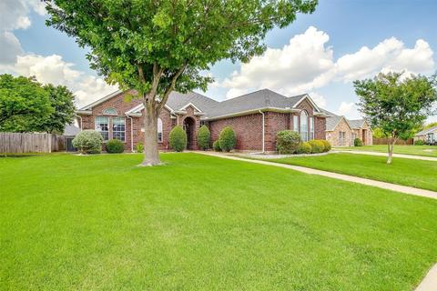 104 Cascade Ct, Red Oak, TX 75154