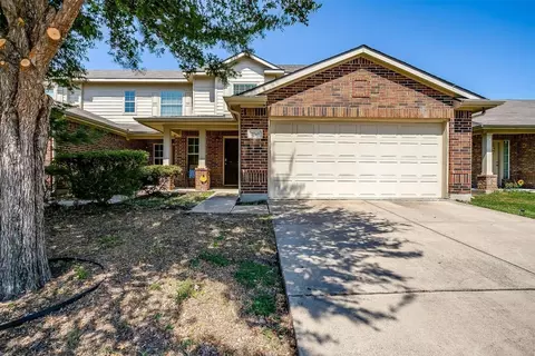 7565 Lazy Spur Blvd, Fort Worth, TX 76131