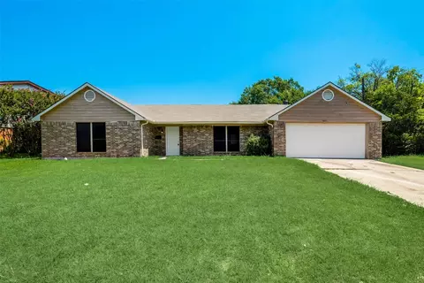 1668 Poplar Dr, Mesquite, TX 75149