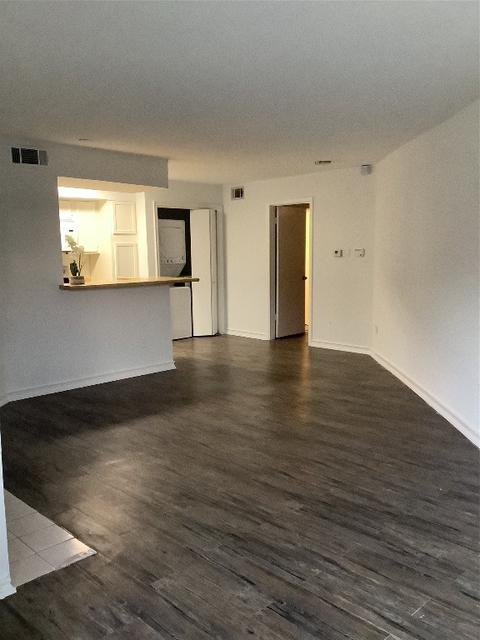 9805 Walnut St #C110, Dallas, TX 75243