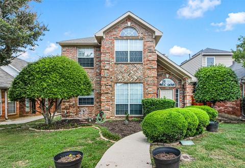 561 Timber Way Dr, Lewisville, TX 75067