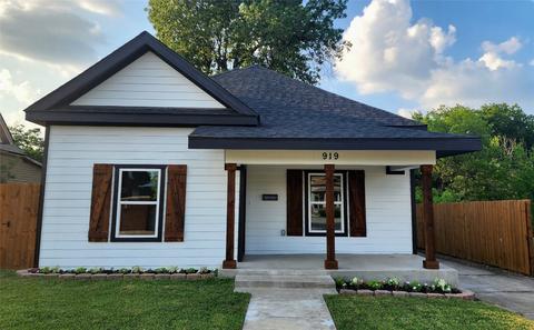 919 E Humbolt St, Fort Worth, TX 76104