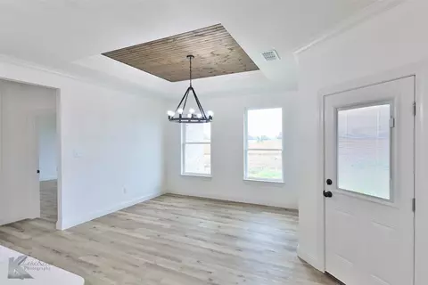 261 Beechcraft, Abilene, TX 79602 photo 3