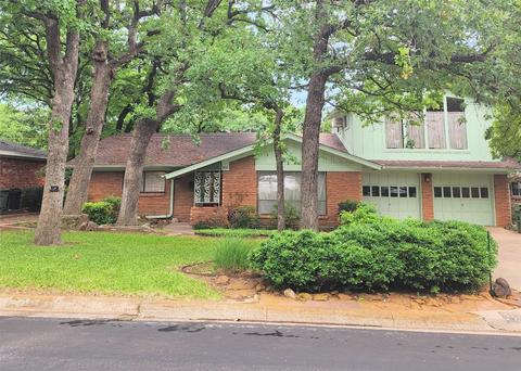 717 W Cheryl Ave, Hurst, TX 76053