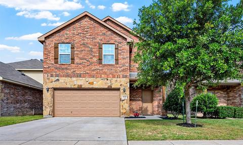 5536 Thunder Bay Dr, Fort Worth, TX 76119