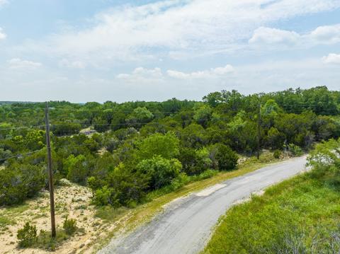 44042 Fringewood Dr, Whitney, TX 76692