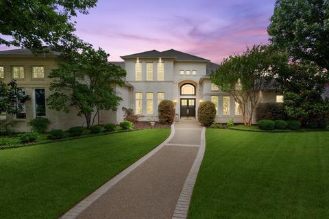 5824 Forest Highlands Dr, Fort Worth, TX 76132