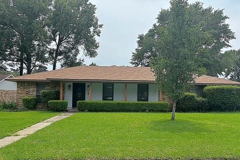9400 Castlebrook Dr, Shreveport, LA 71129