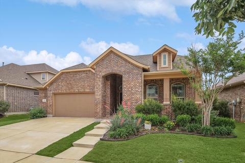 320 Gannet Trl, Argyle, TX 76226