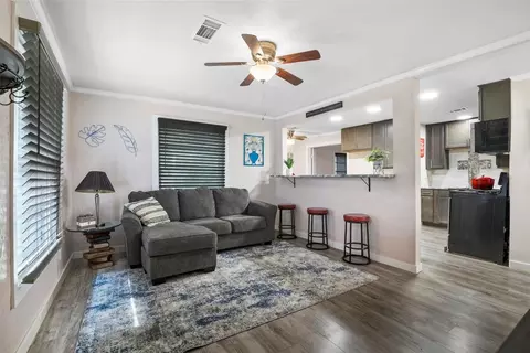 1806 Clark Dr, Denison, TX 75020