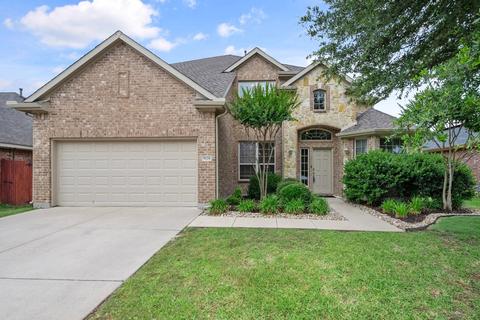 9120 Post Oak Ct, Arlington, TX 76002