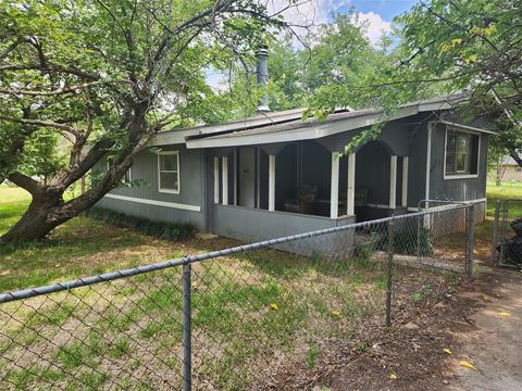 1605 Lands End St, Granbury, TX 76048