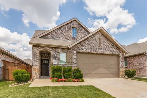 1967 Sunnybrook Dr, Heartland, TX 75126