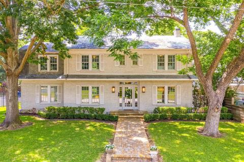 701 Sycamore St, Waxahachie, TX 75165