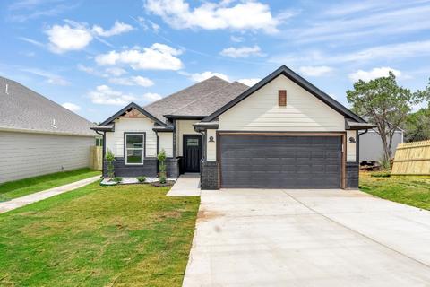 3102 Paluxy Trl, Granbury, TX 76048