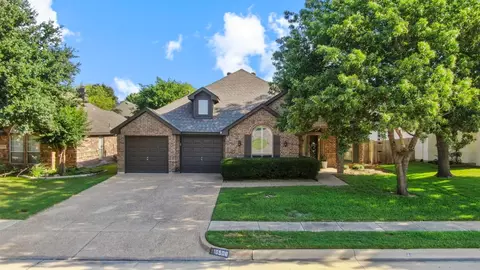 10508 Whitestone Ranch Rd, Benbrook, TX 76126