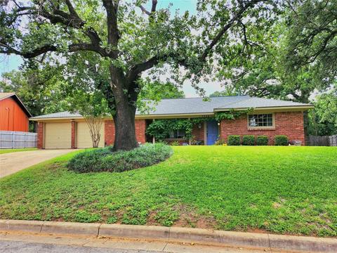 7254 Madeira Dr, Fort Worth, TX 76112