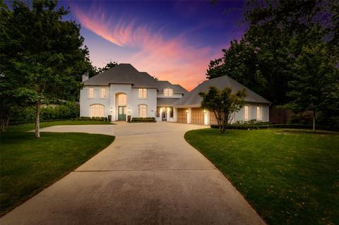 4518 Bluffview Blvd, Dallas, TX 75209