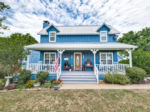 210 Settlers Trl, Lowry Crossing, TX 75069