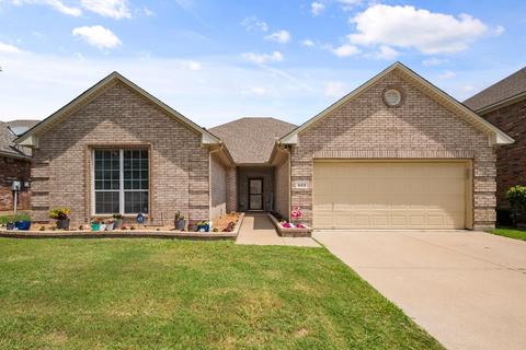 609 Crownpoint Ln, Arlington, TX 76002
