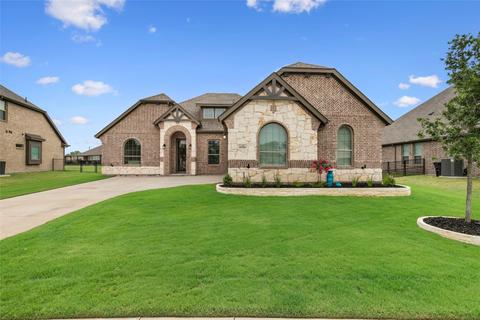 1090 Mickelson Dr, Granbury, TX 76048