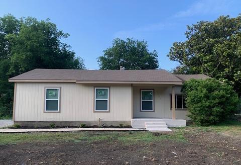 5725 Yeary St, Sansom Park, TX 76114