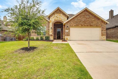 417 Hudson Ln, Burleson, TX 76028