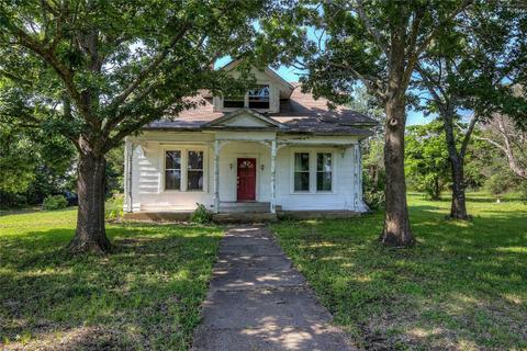 501 Rosemound St, Commerce, TX 75428
