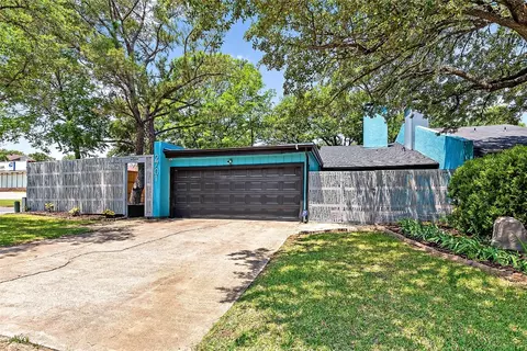 2701 N Bell Ave, Denton, TX 76209