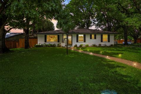 3837 Crestpark Dr, Farmers Branch, TX 75244