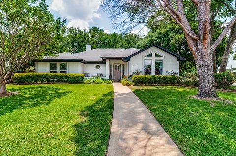 8600 Cato Dr, North Richland Hills, TX 76182