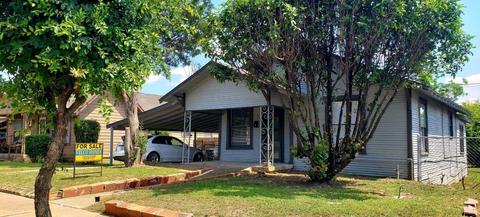 1304 E Davis Ave, Fort Worth, TX 76104
